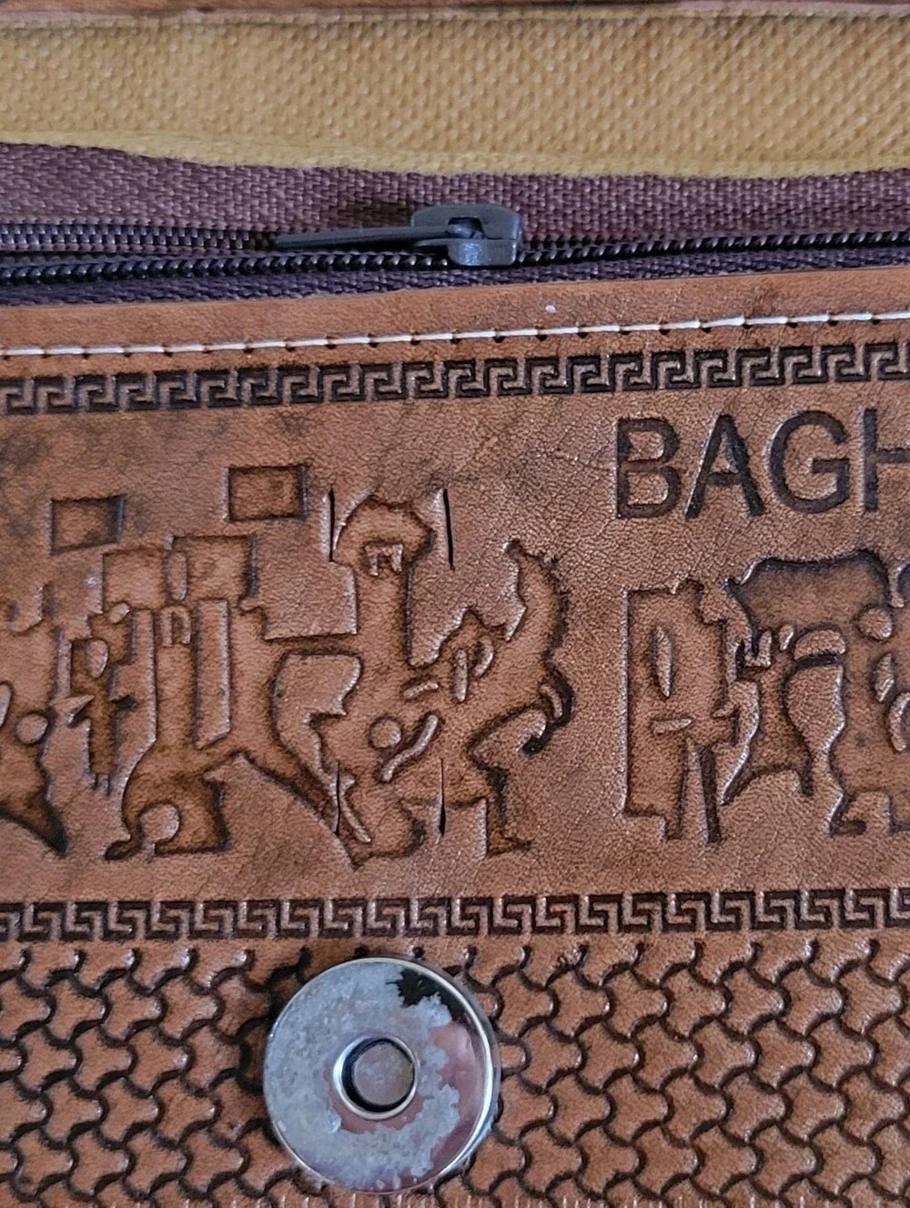 From USA soldier at Embassy in Iraq/Baghdad. brown leather